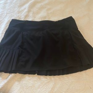 Mondetta black tennis skirt.